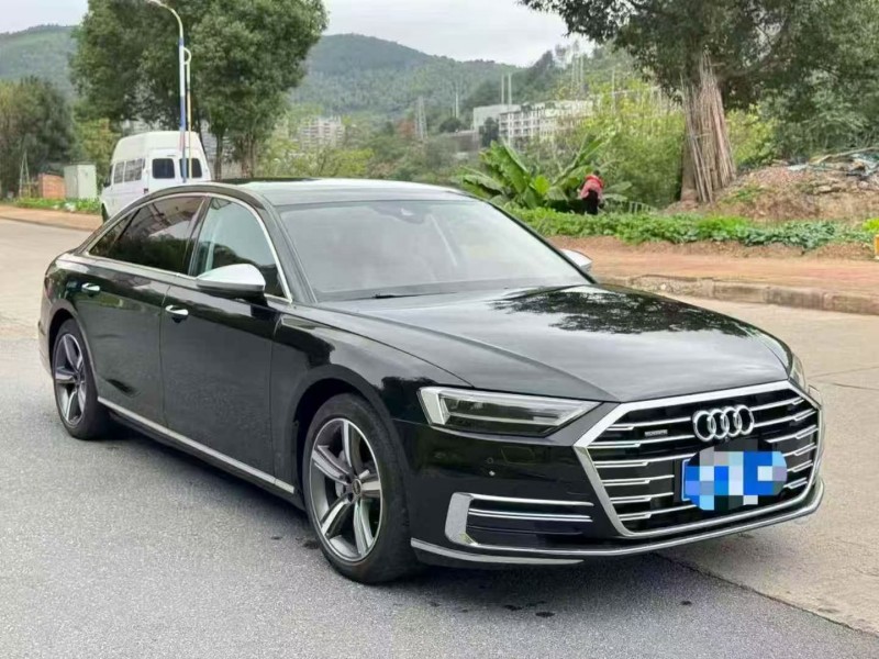 21年三明奥迪A8L