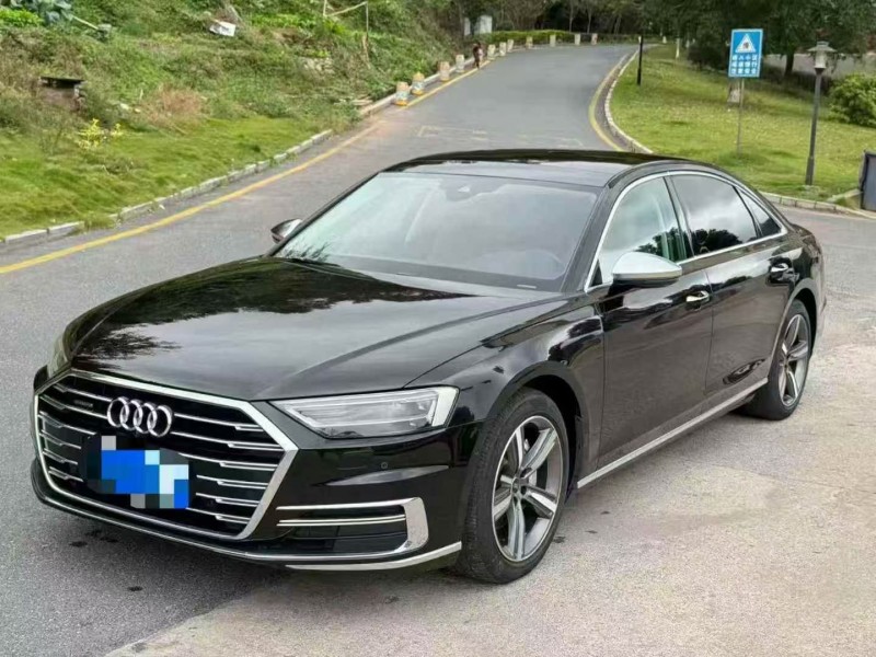21年三明奥迪A8L