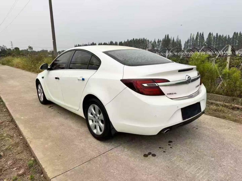 15年嘉兴别克君威