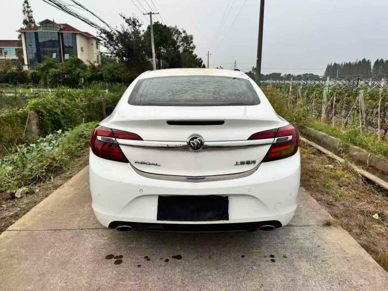 15年嘉兴别克君威