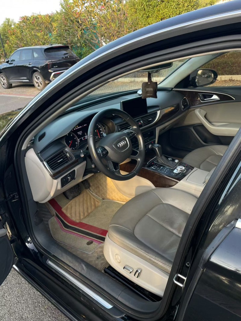 16年蚌埠奥迪A6L