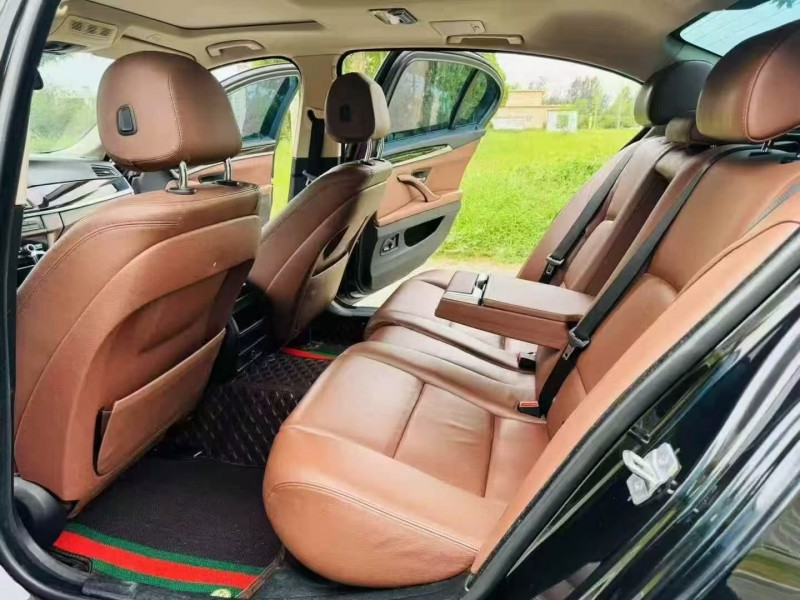 14年枣庄宝马5系