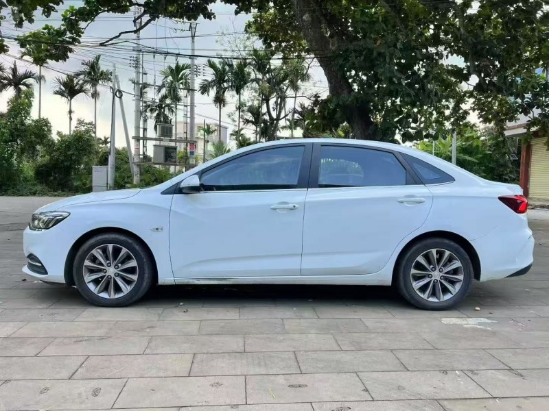 22年深圳雪佛兰科鲁泽