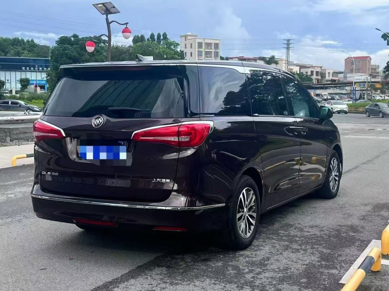 20年深圳别克GL8