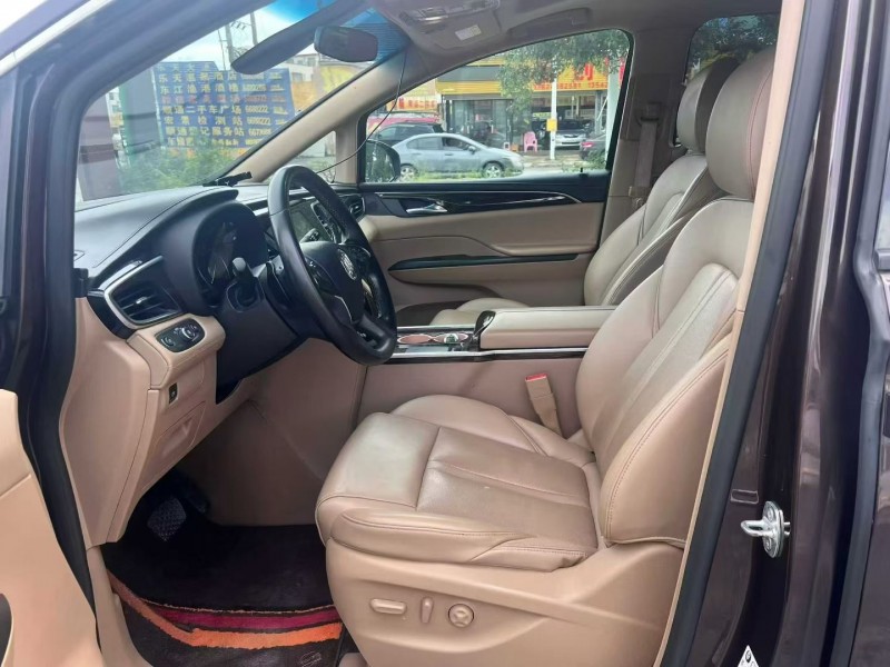 20年深圳别克GL8