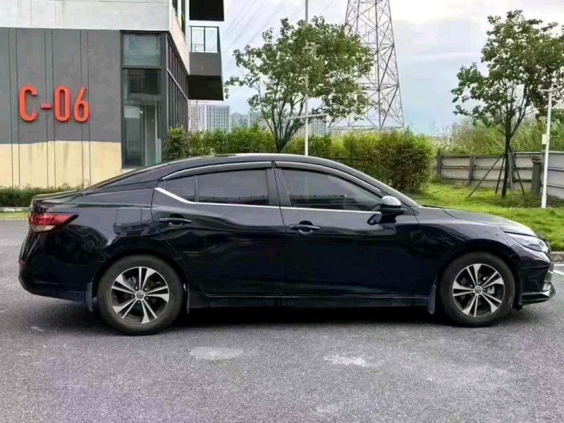 20年广州日产轩逸