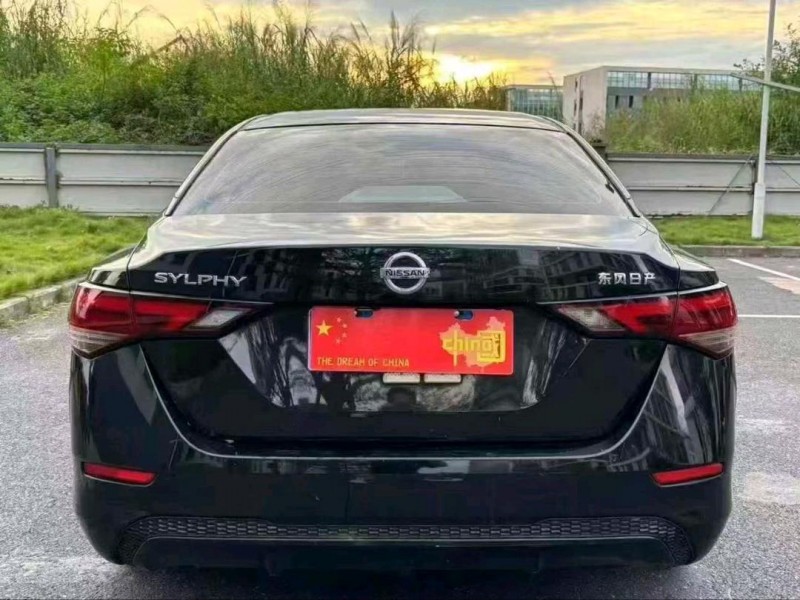 20年广州日产轩逸