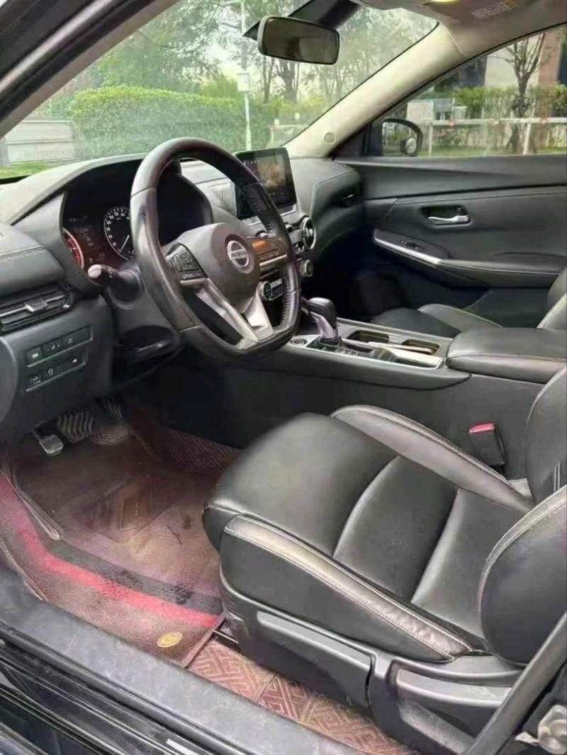 20年广州日产轩逸