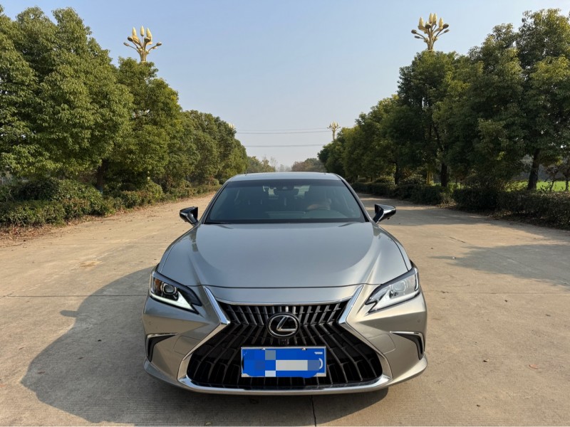 24年盐城雷克萨斯ES