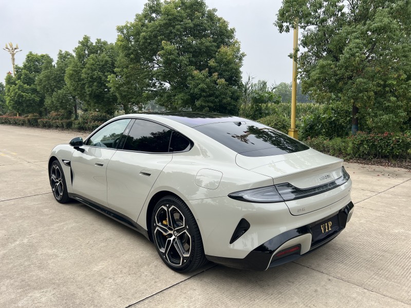 25年盐城小米SU7