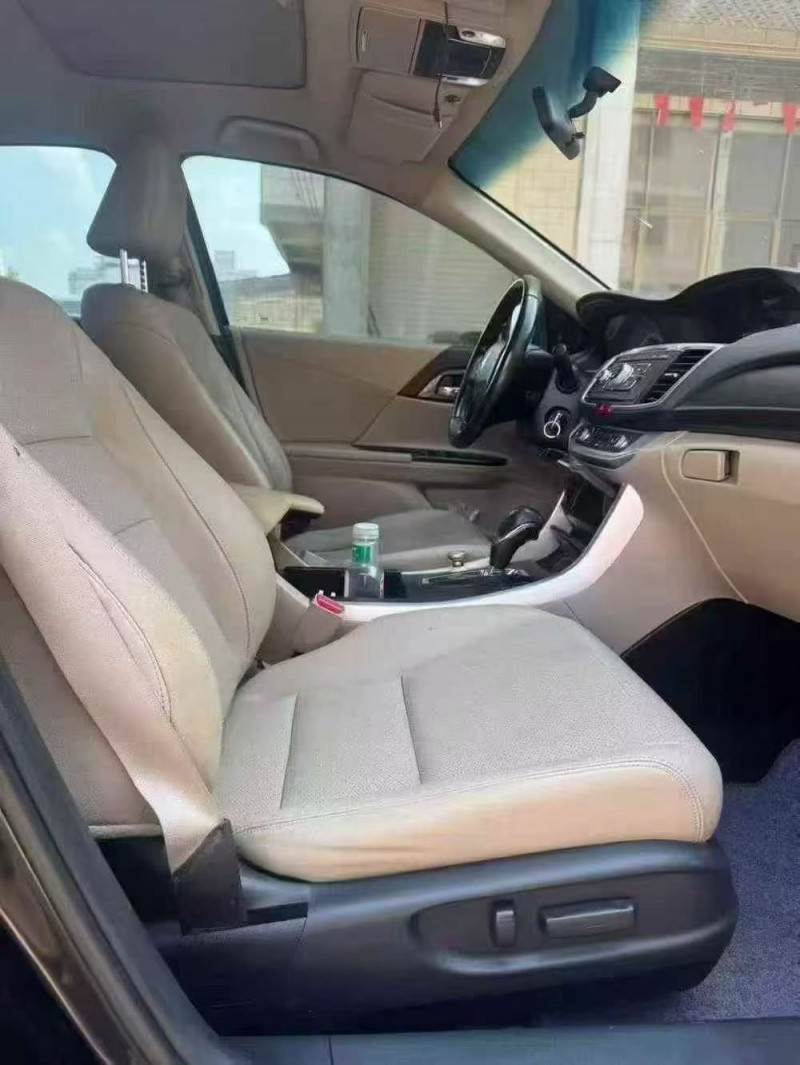 15年桂林本田雅阁