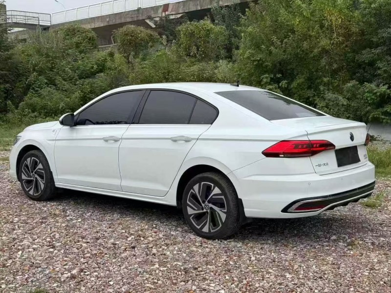 25年衡阳大众宝来