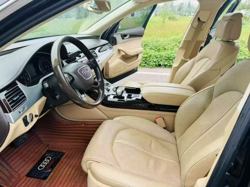 15年淄博奥迪A8L