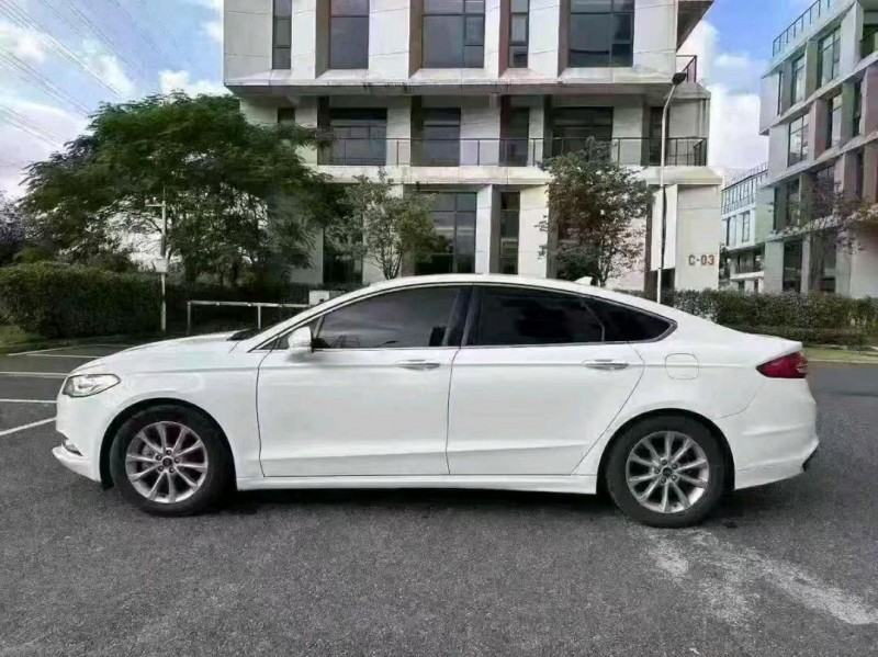 17年广州福特蒙迪欧