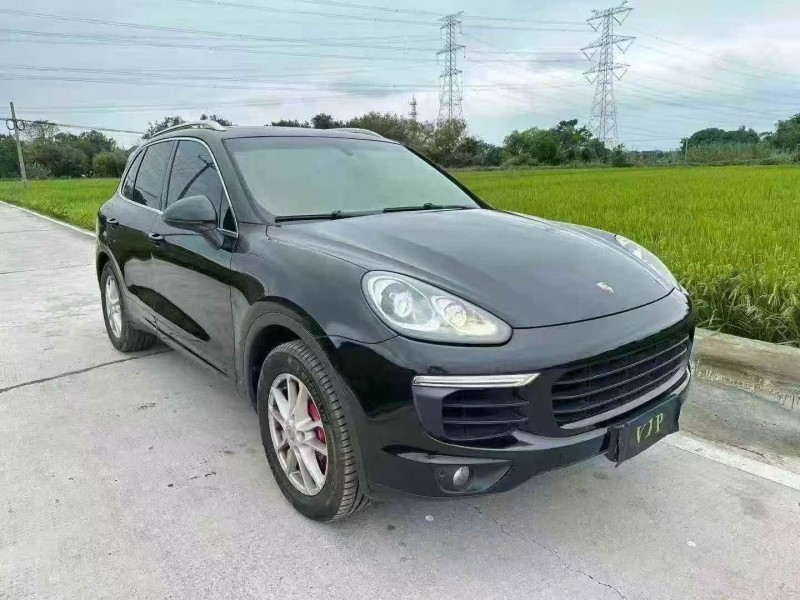 15年湖州保时捷卡宴