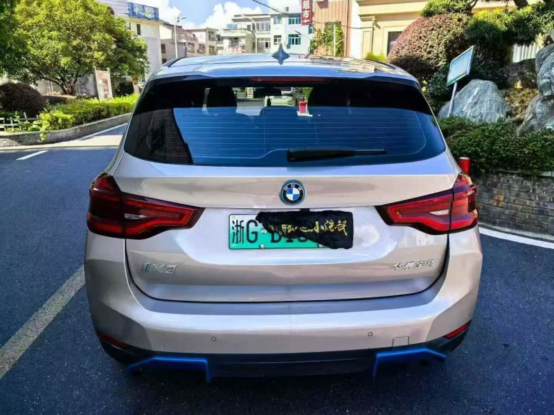 22年金华宝马IX3