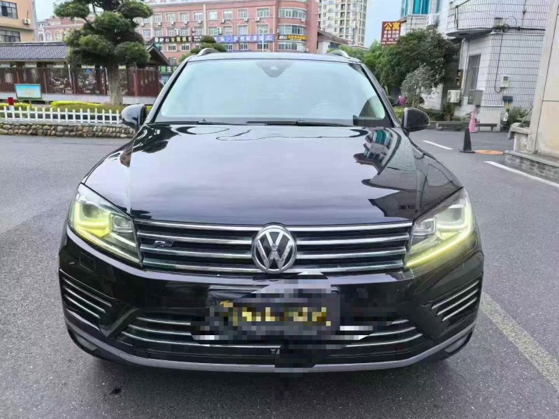 16年金华大众途锐