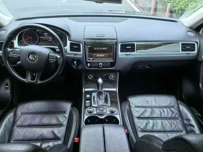 16年金华大众途锐