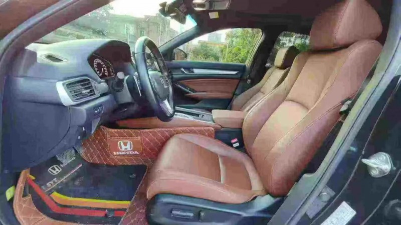 22年江门本田英诗派