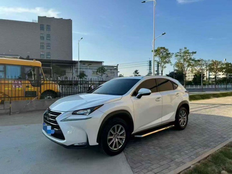 15年湛江雷克萨斯NX