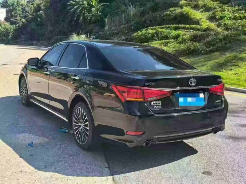 19年莆田丰田皇冠