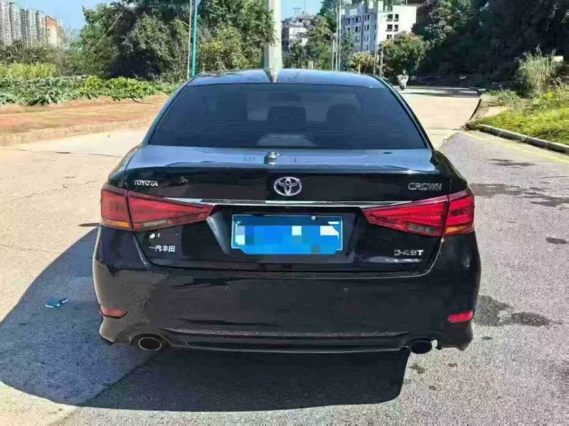 19年莆田丰田皇冠