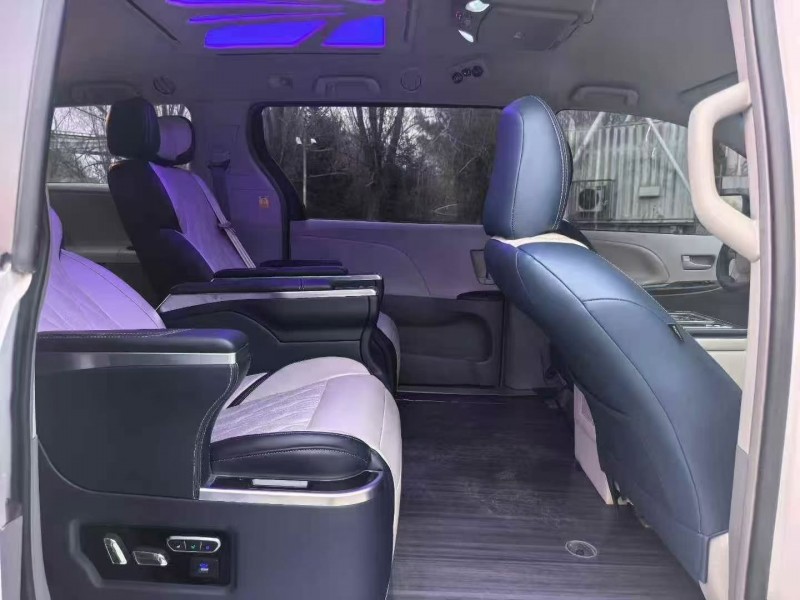 20年潍坊丰田塞纳