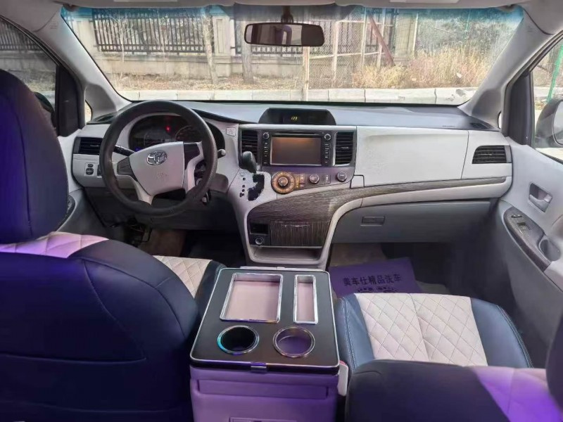 20年潍坊丰田塞纳