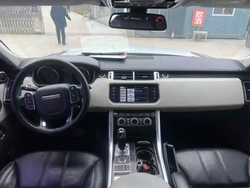 14年枣庄路虎揽胜运动