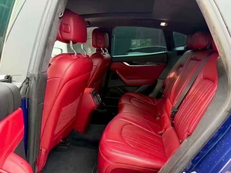 17年烟台玛莎拉蒂Levante