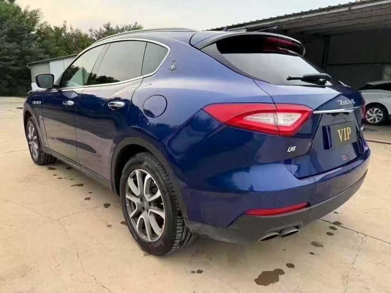 17年烟台玛莎拉蒂Levante