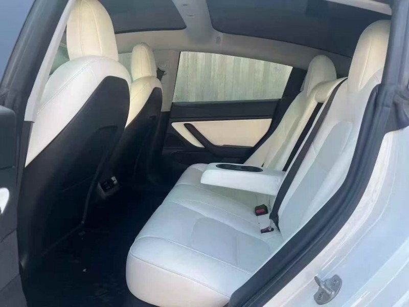 20年聊城特斯拉MODEL 3