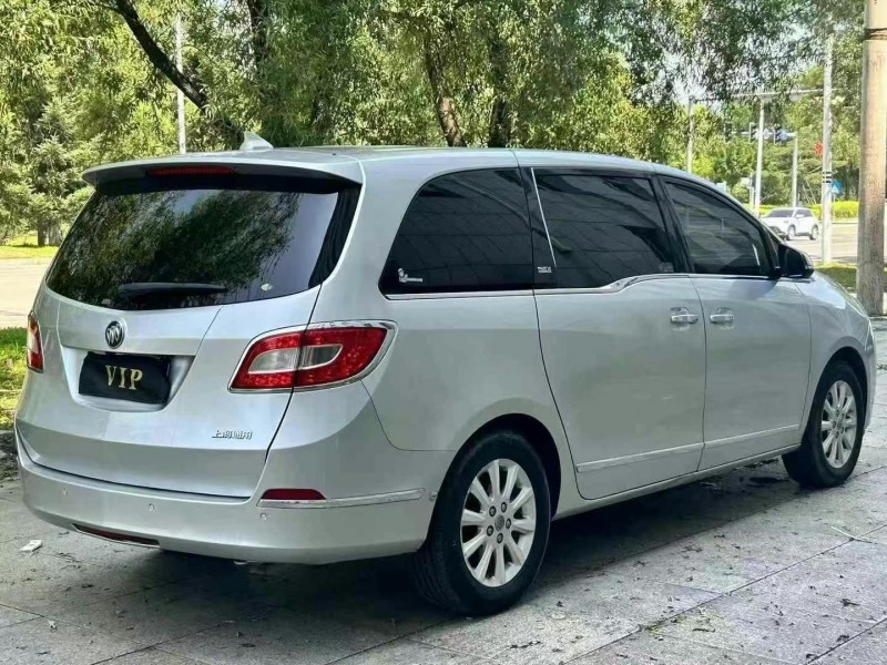 14年吉林别克GL8