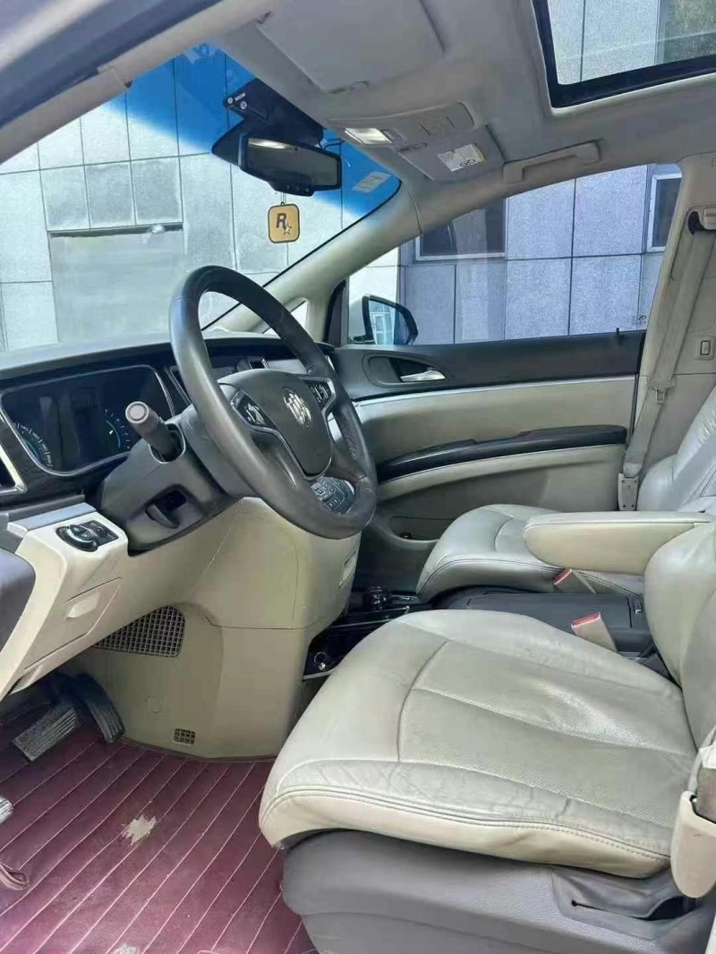 14年吉林别克GL8