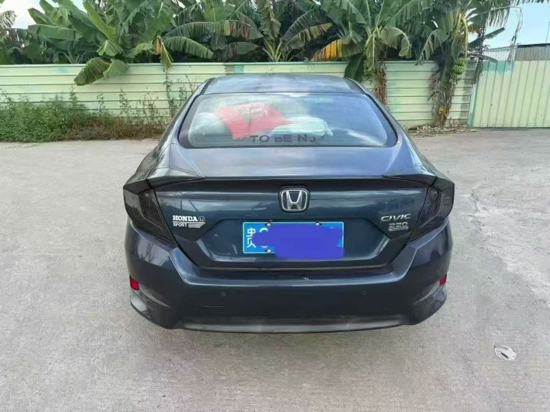 18年肇庆本田思域