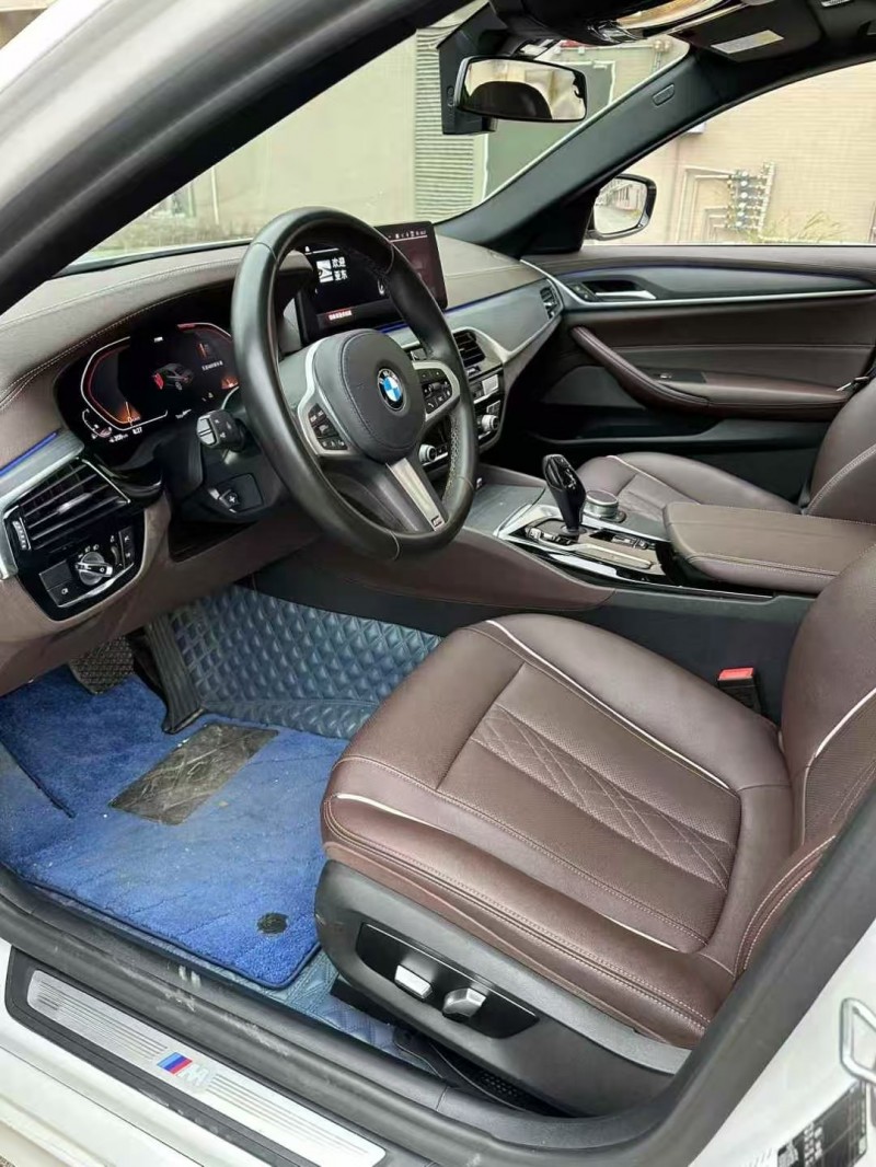 21年广州宝马5系