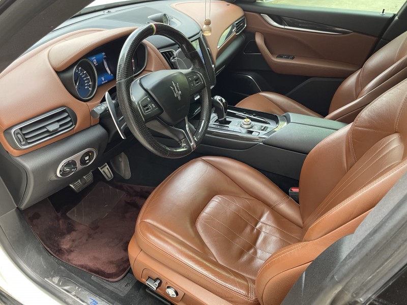 17年济宁玛莎拉蒂Levante