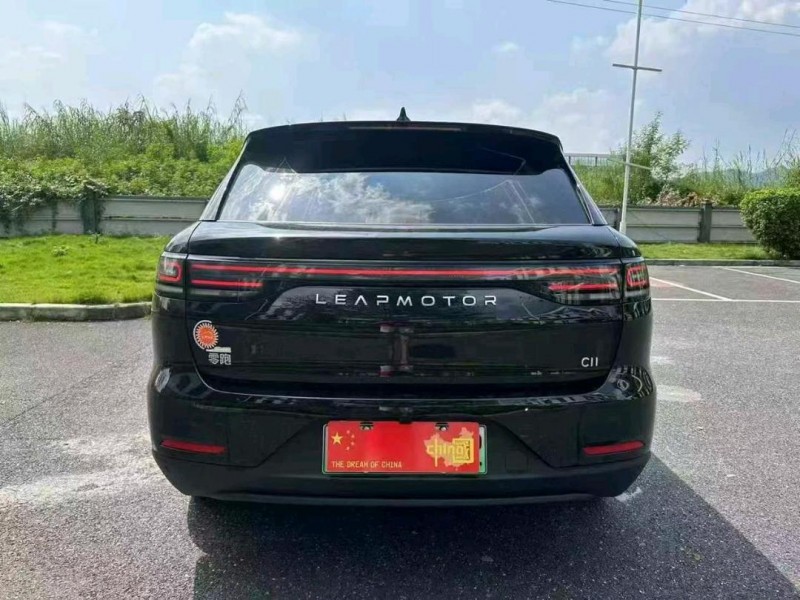 23年广州零跑汽车C11