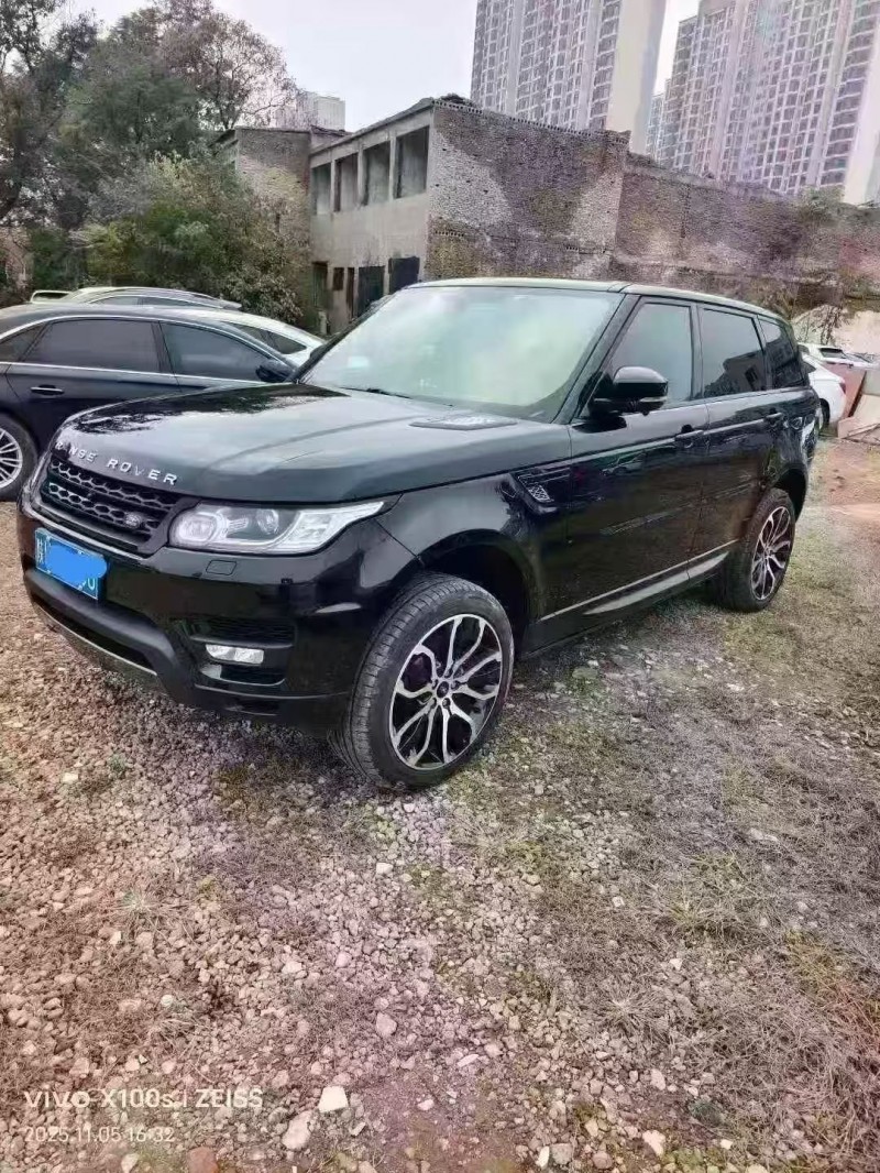 16年渭南路虎揽胜运动