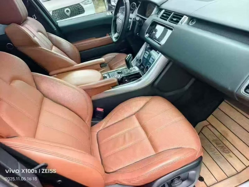 16年渭南路虎揽胜运动