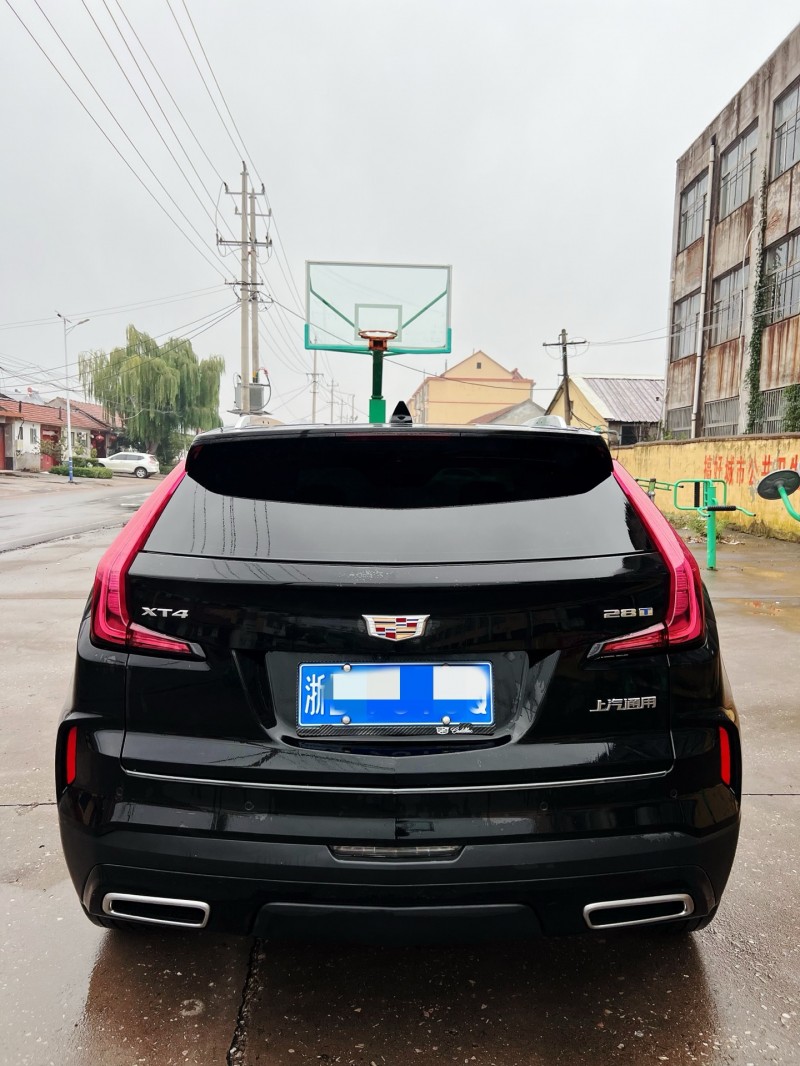 23年潍坊凯迪拉克XT4
