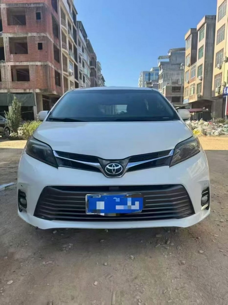 16年梧州丰田塞纳