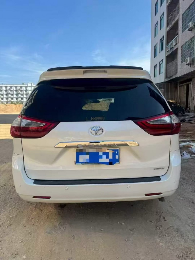 16年梧州丰田塞纳