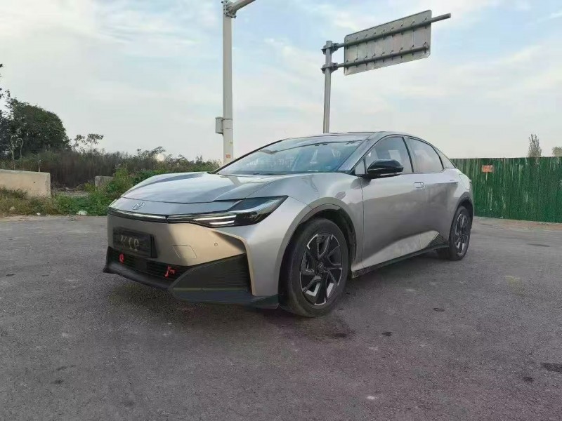 24年东营丰田BZ3Pro