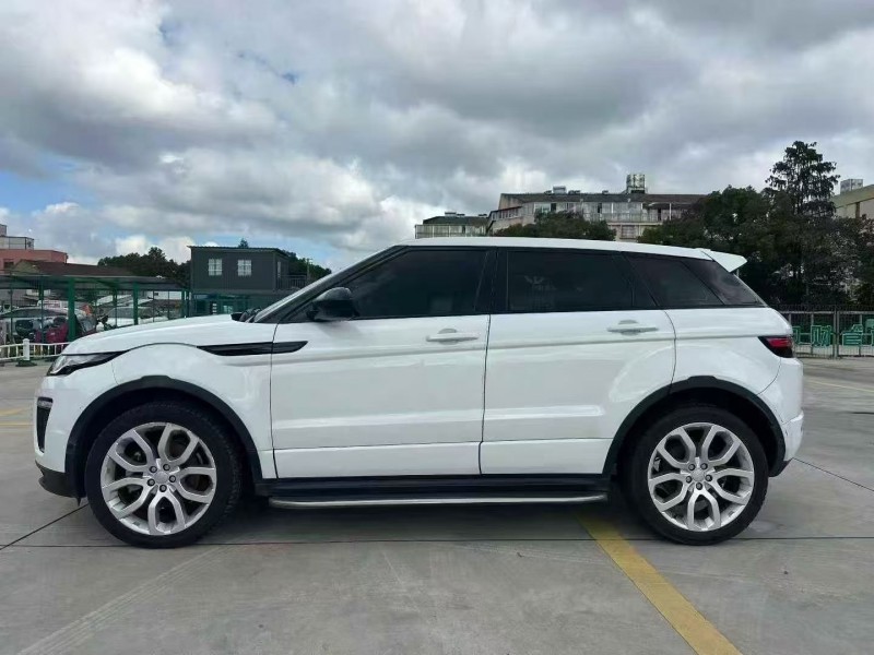 18年温州路虎揽胜极光