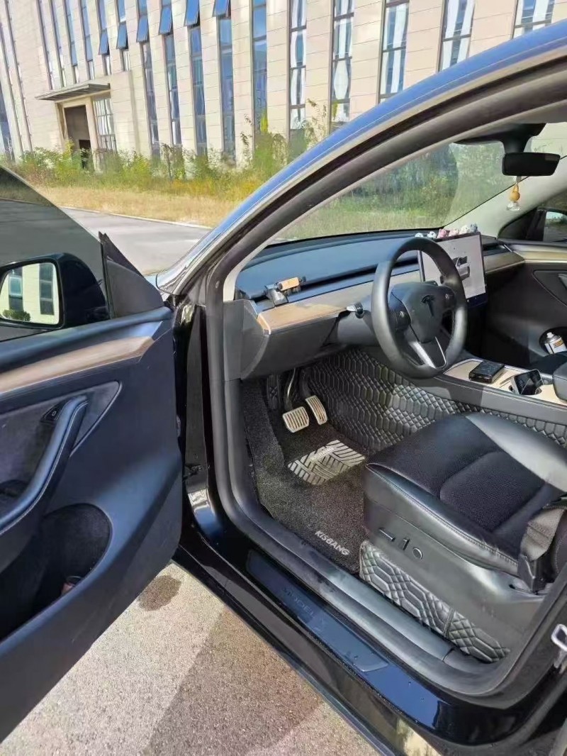 22年枣庄特斯拉MODEL Y