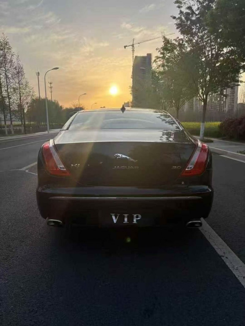 15年常州捷豹XJL