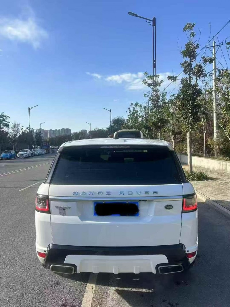 17年蚌埠路虎揽胜运动