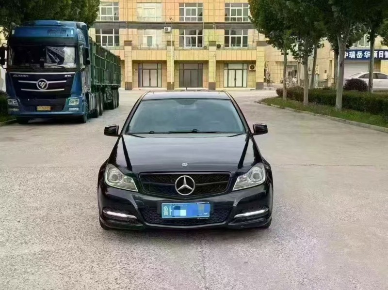 11年枣庄奔驰C