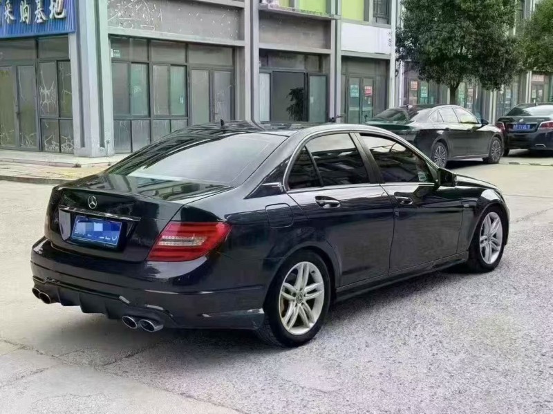 11年枣庄奔驰C